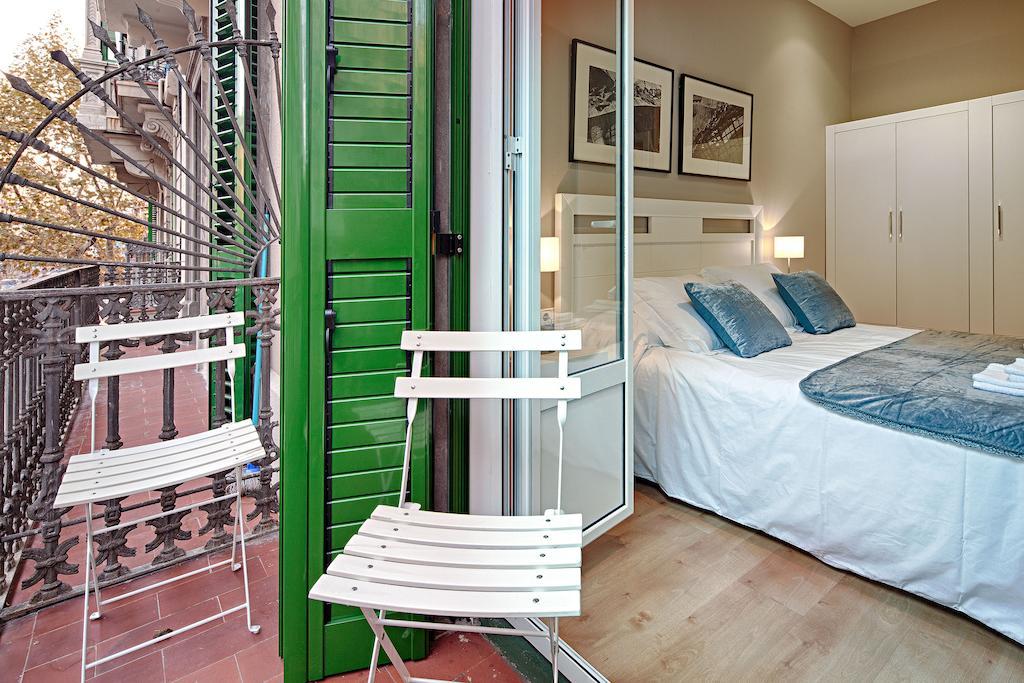 Habitat Apartments Batllo Barcelona Luaran gambar